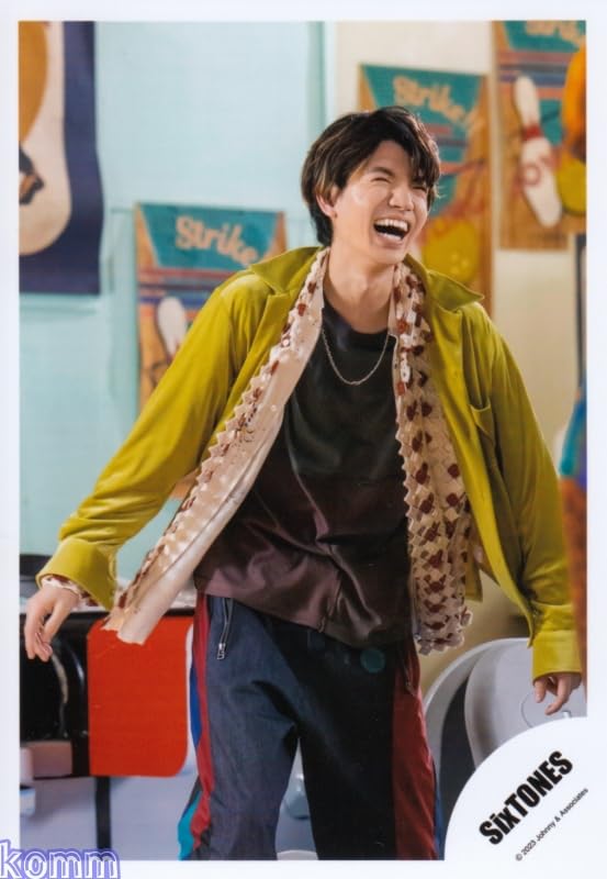 生写真 Amazon.co.jp: Six TONES 公式 生 写真（高地優吾）ST01146